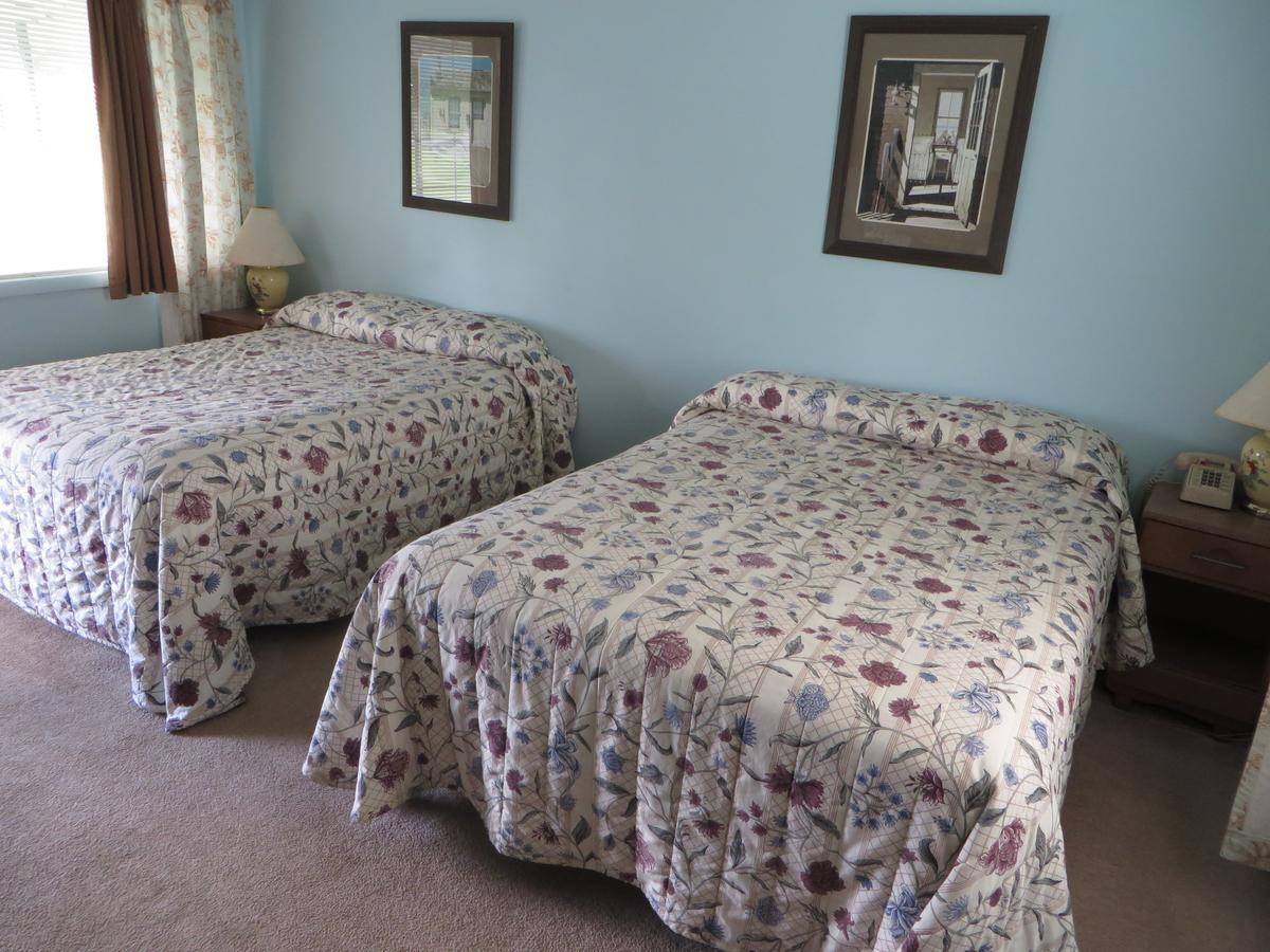 גריס Friendly Motel מראה חיצוני תמונה